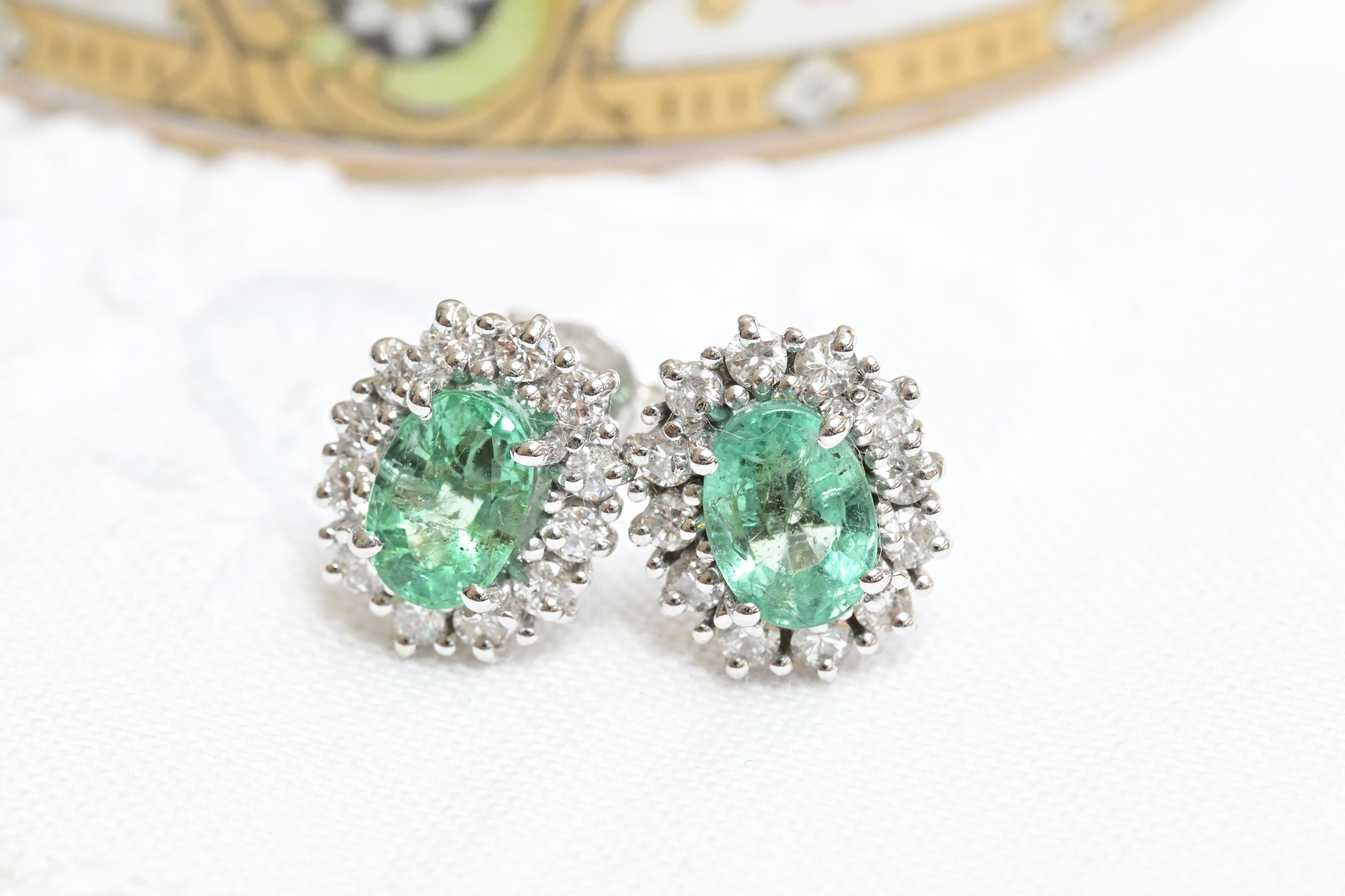 Bridal Jewelry According to Your Dress: Timeless Elegance Moira Antique SI74236466 Bridal Jewelry According to Your Dress: Timeless Elegance Moira Antique SI74236466