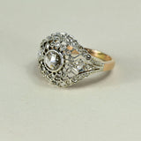 Bague de diamant moderniste en or jaune et blanc 14k avec un diamant central en rose néerlandais entouré de 42 diamants plus petits.