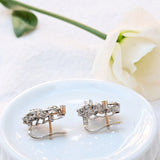 Pendientes Art Nouveau con 30 zafiros en oro amarillo de 18K y oro blanco de 14K, de principios del siglo XX.