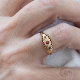Bague en rubis et diamants.