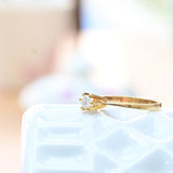 Anillo Solitario Vintage en Oro Amarillo