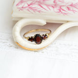 Vintage ring with 3 garnets