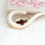 Vintage ring with 3 garnets