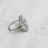 Vintage Ring mit zentralem Aquamarin und Diamanten