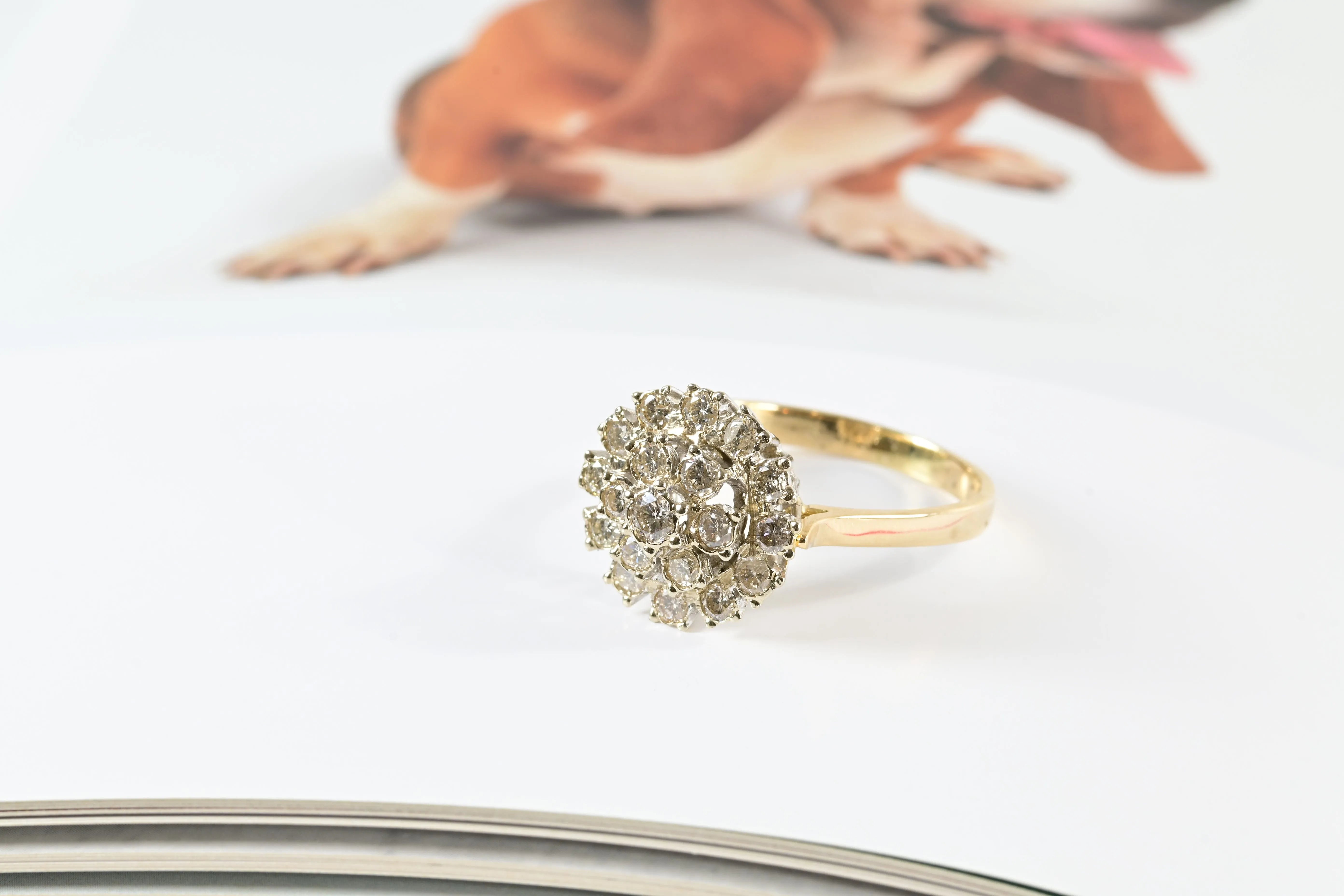 Anillo de Compromiso Flower Diamond en Oro de 14K