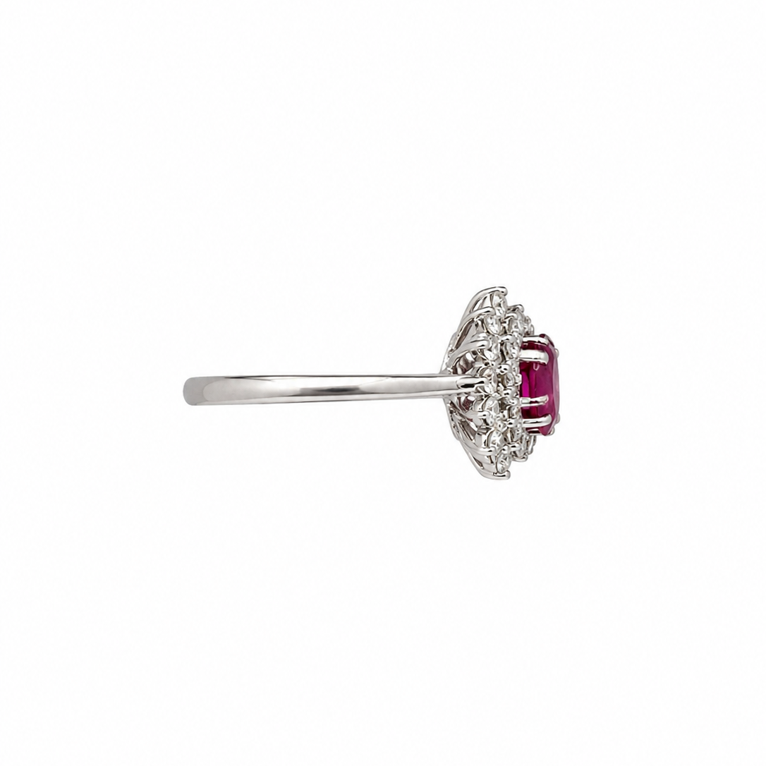 Vintage rosette ring with ruby and diamonds
