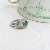 Anillo Cluster Vintage de Esmeralda y Diamantes