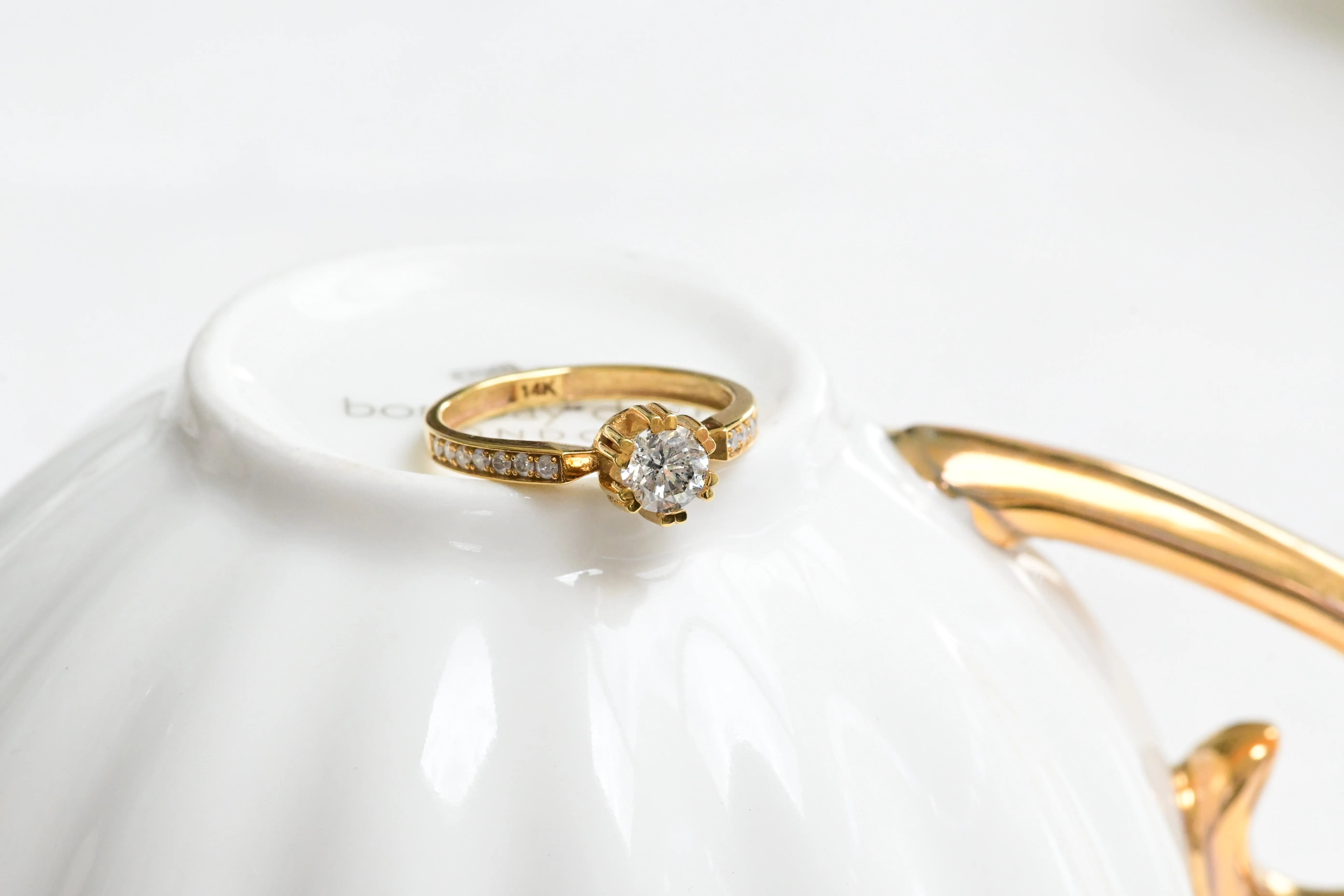 Vintage solitaire ring