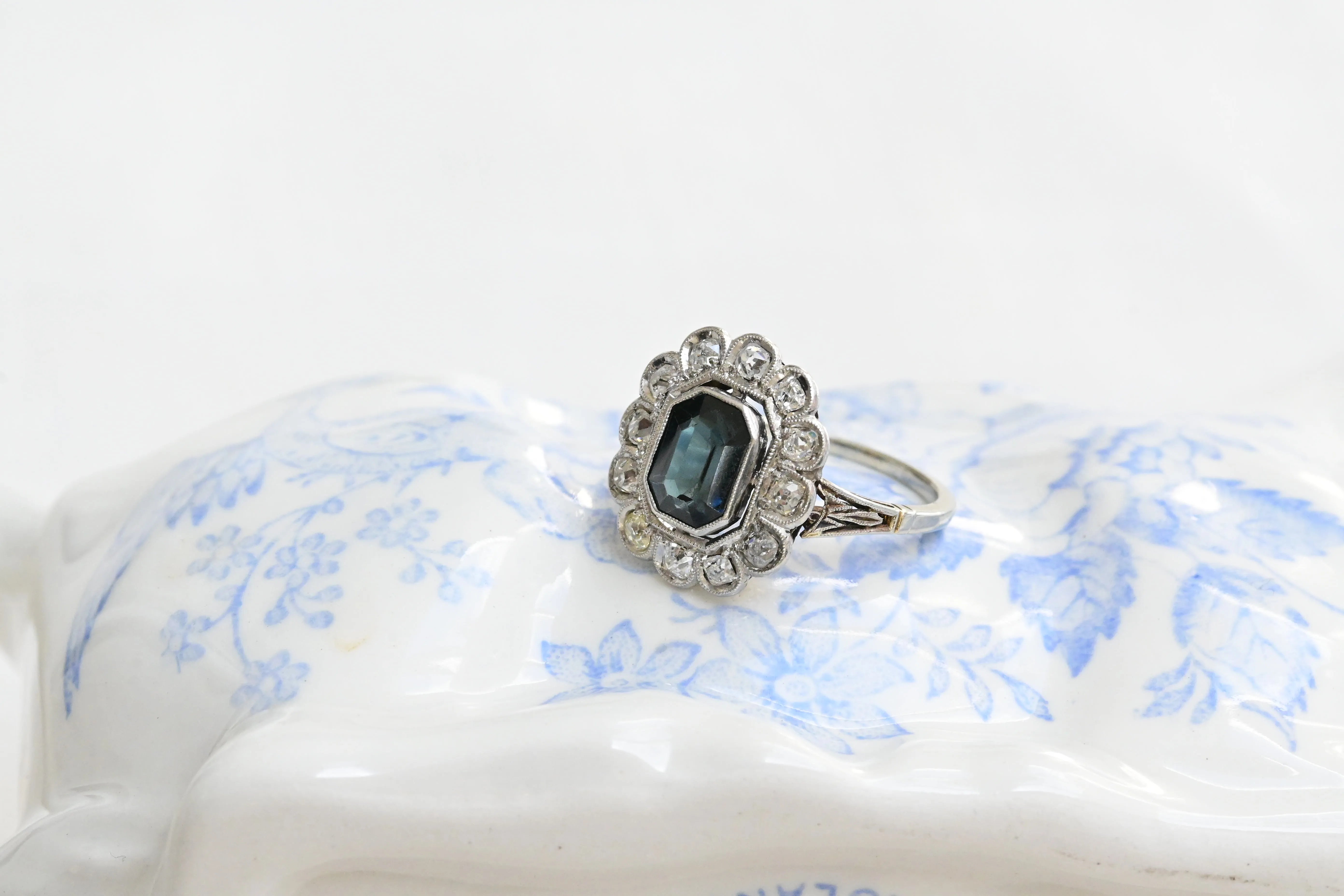 Art deco sapphire rosette