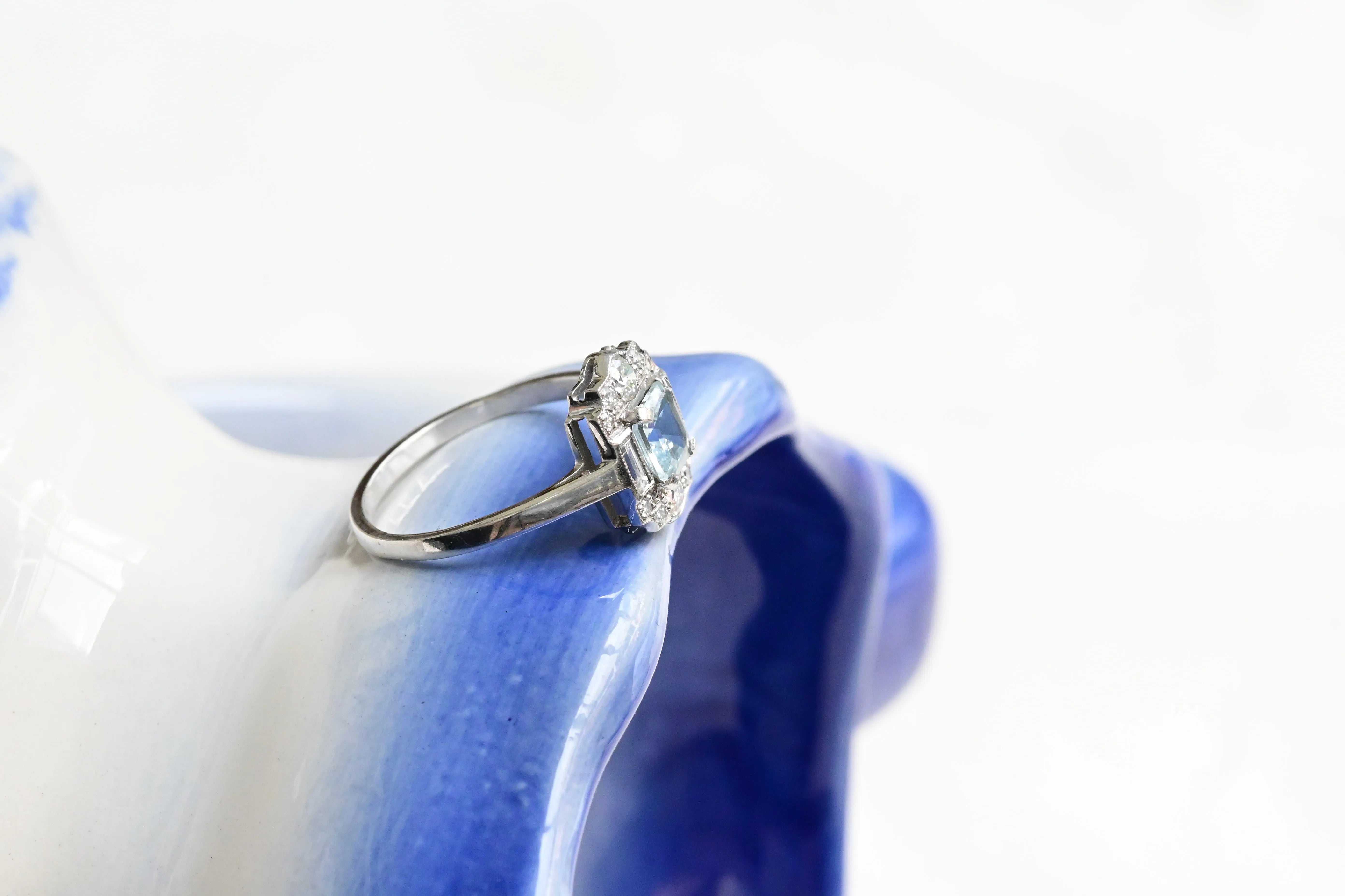Vintage aquamarine art deco style ring