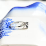 Anillo Vintage tipo Margarita de Zafiro y Diamantes