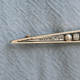 Diamond and pearl classic brooch