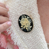 Floral camafeo brooch