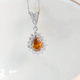 Vintage Orangefarbene Halskette mit natürlichem Diamant-Anhänger