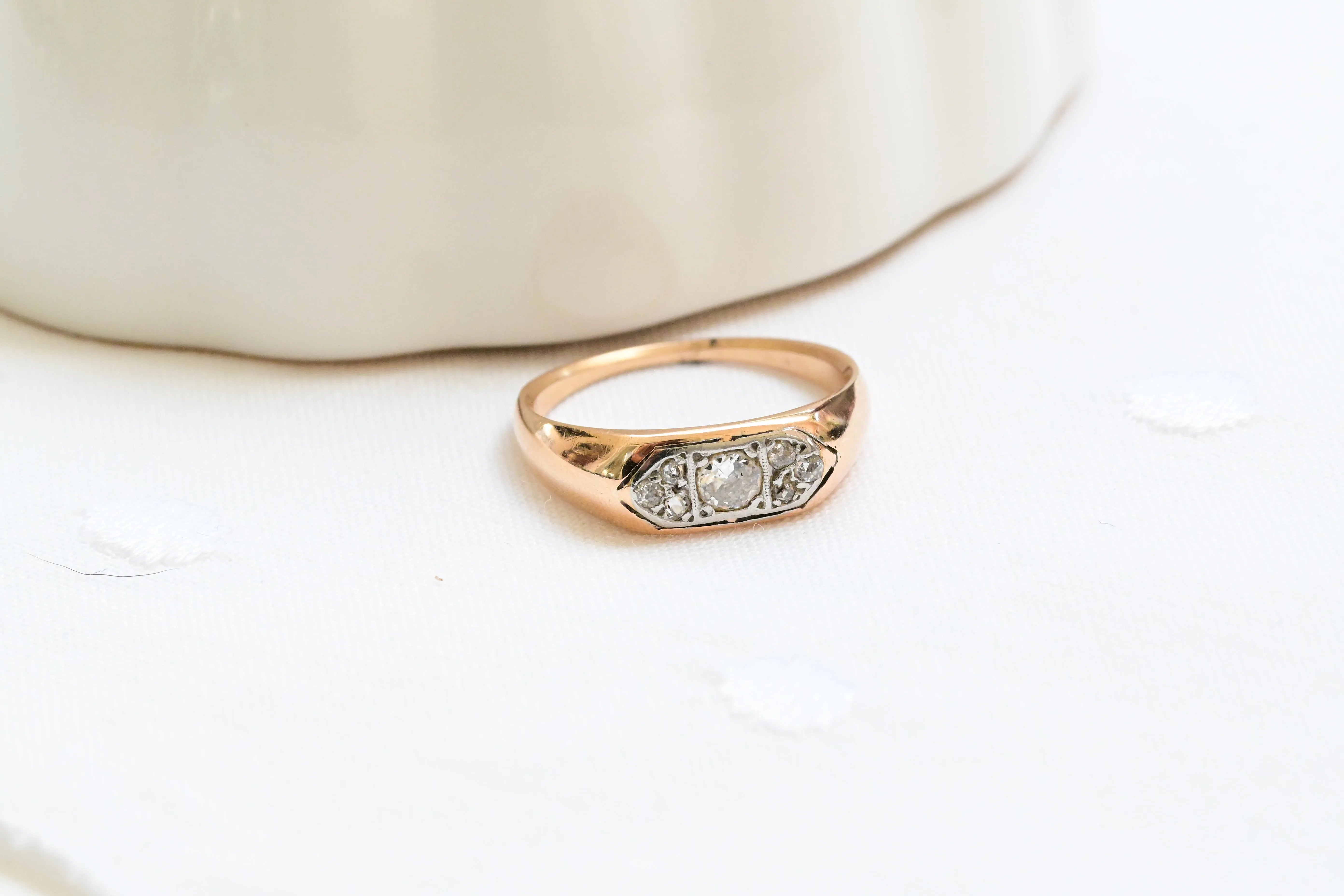 Art deco diamond ring