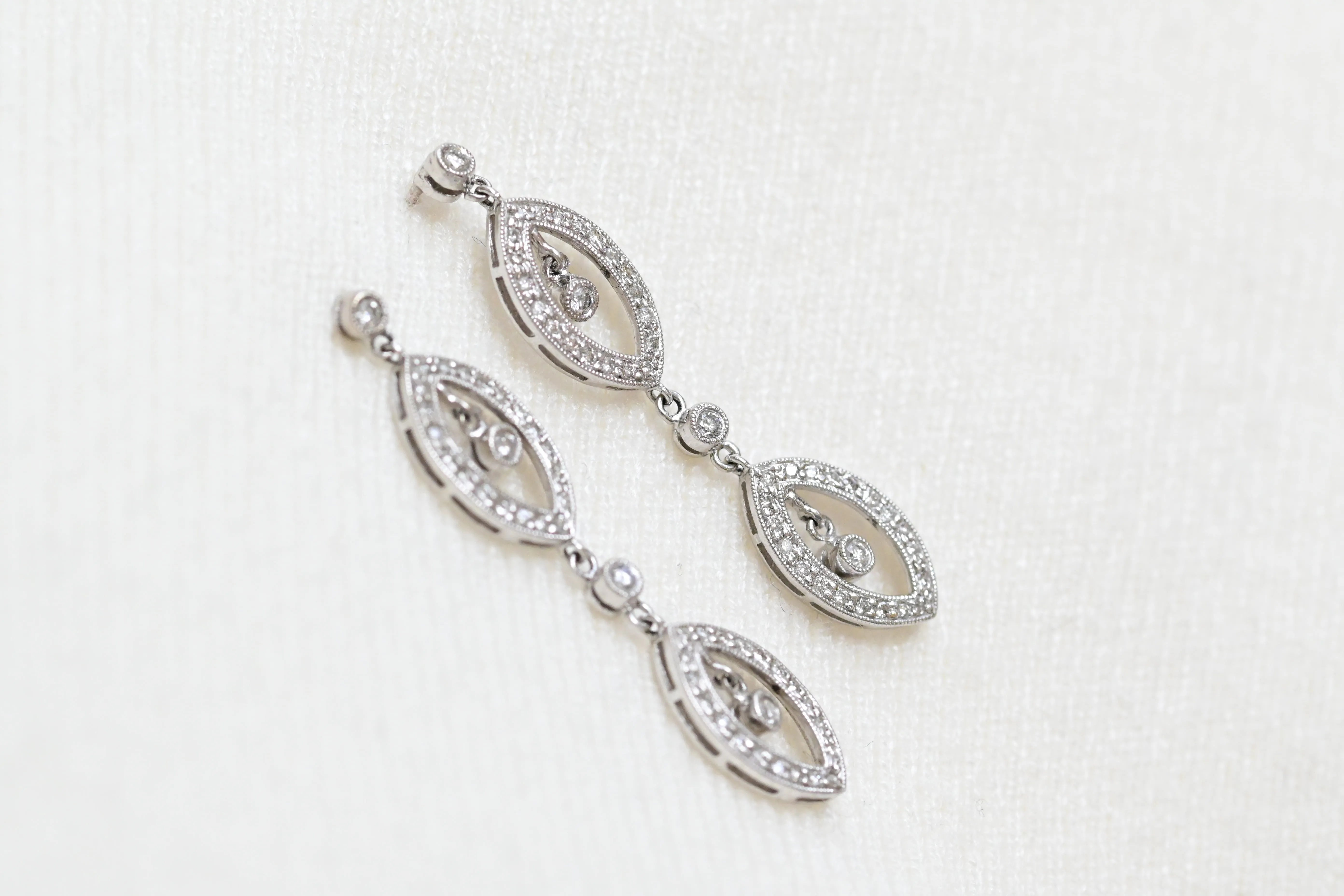 Pendientes vintage con 88 diamantes naturales.