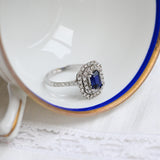 Vintage sapphire ring with 54 diamonds