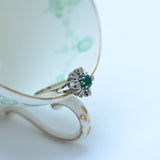 Bague vintage émeraude avec diamants