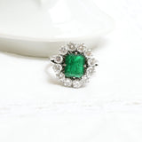 Anillo de Compromiso con Esmeralda