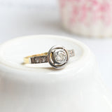 Art deco soliteire style ring