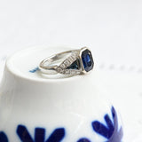 Vintage geometrijski prstan safirjem in diamanti