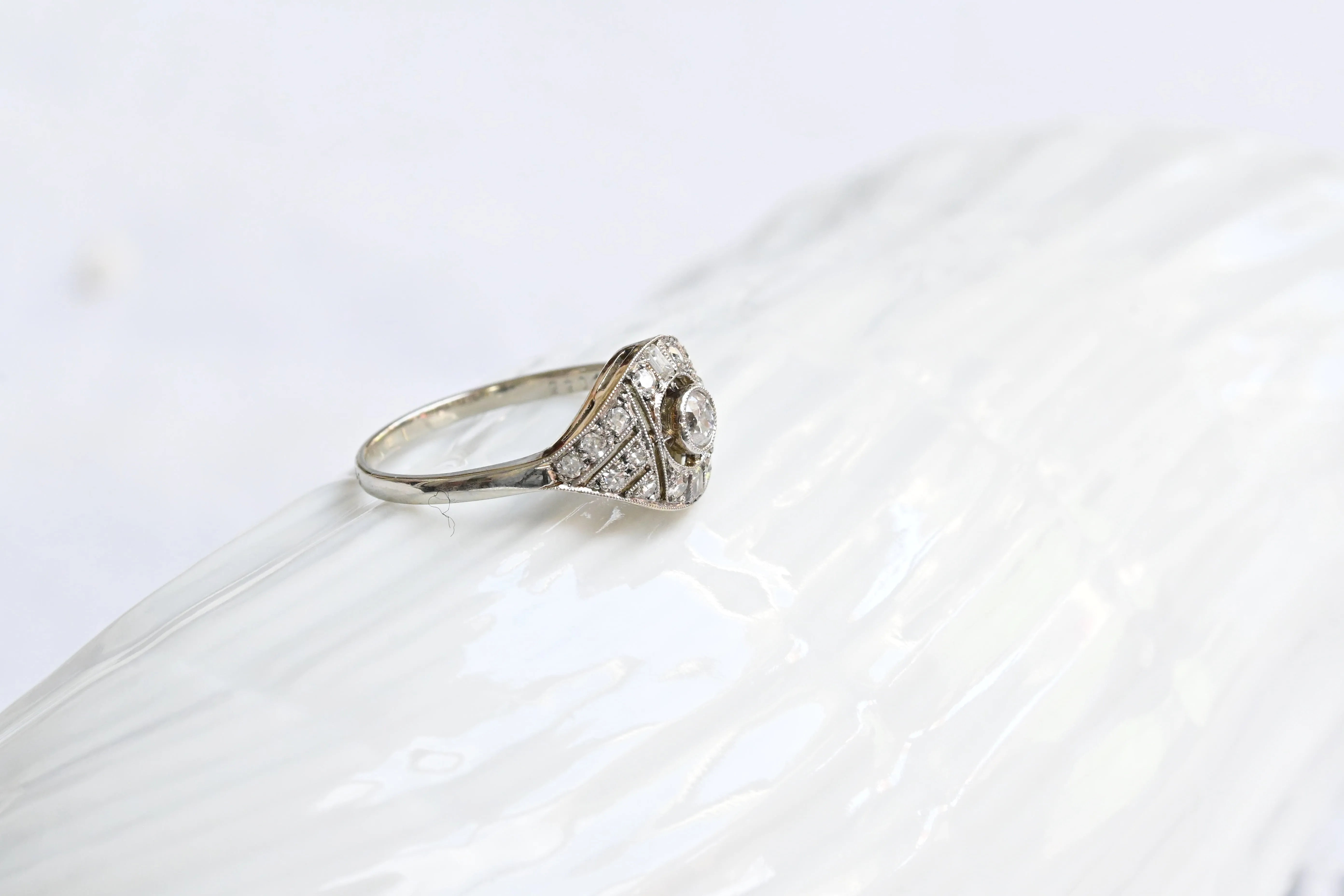 Art deco Geometric Diamond Ring